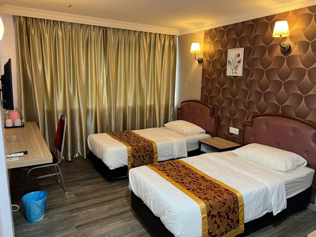 Hotel Ching Hua Сегамат Экстерьер фото
